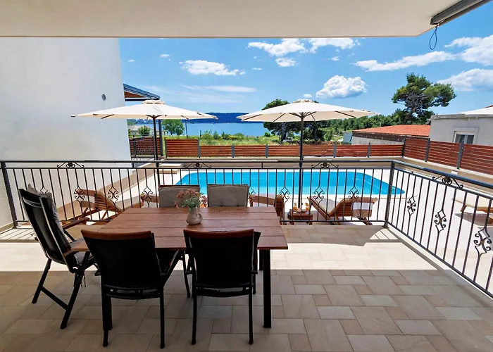 Villa 3D By The Sea With Pool And Included Breakfast