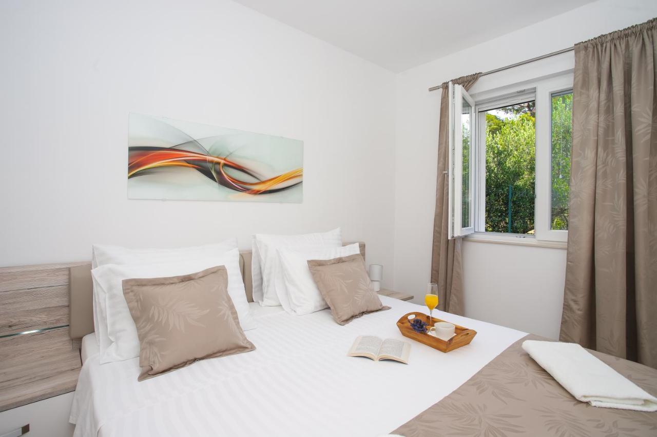 Apartmán 3d By The Sea With Pool And Included Breakfast *
