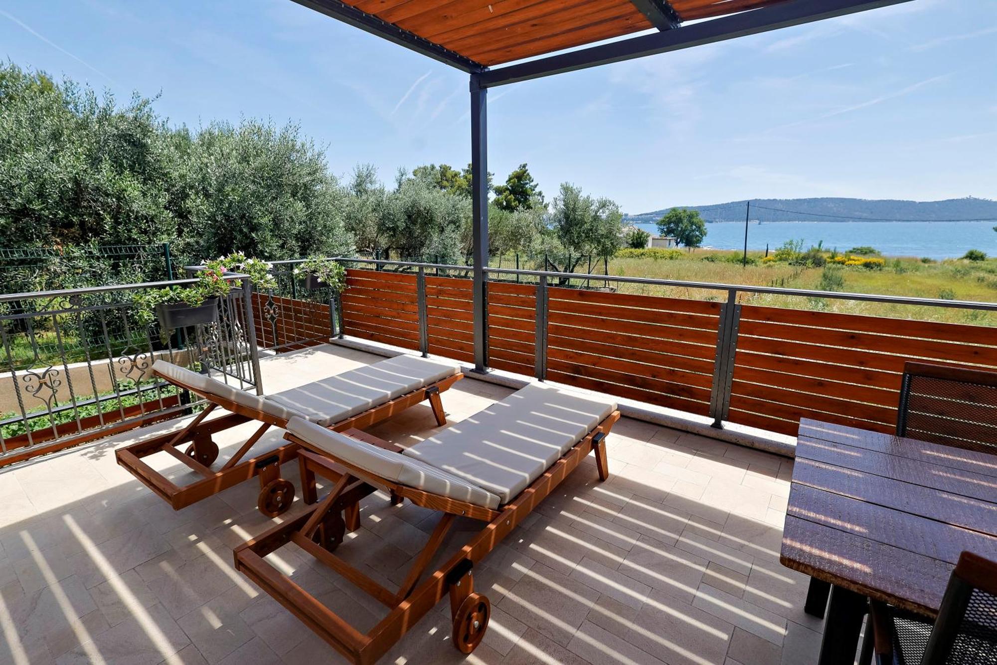 3d By The Sea With Pool And Included Breakfast * Kaštela