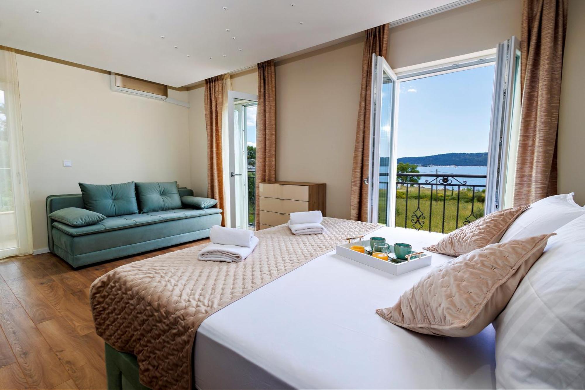 3d By The Sea With Pool And Included Breakfast *