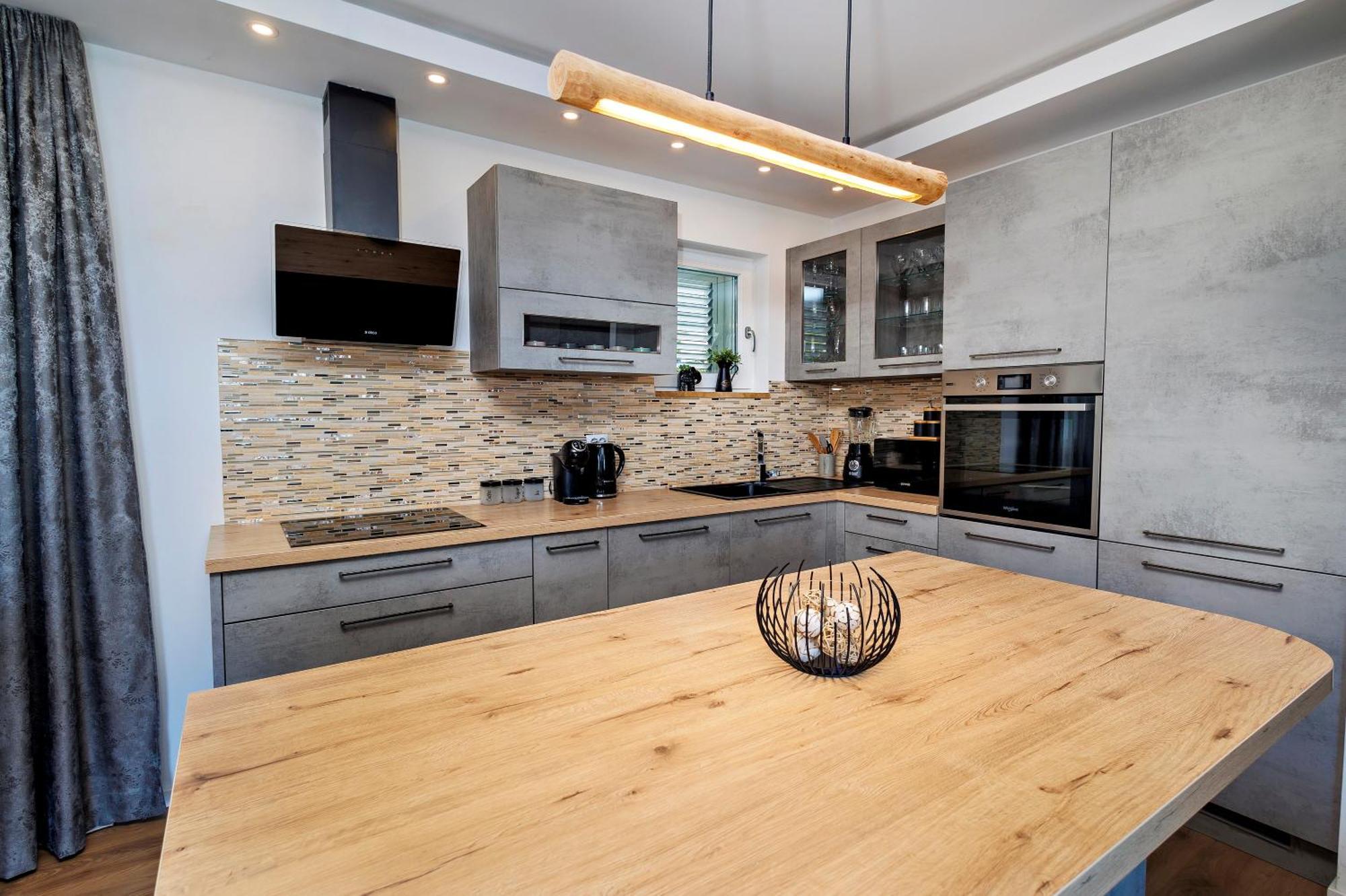 Apartmán 3d By The Sea With Pool And Included Breakfast Kaštela